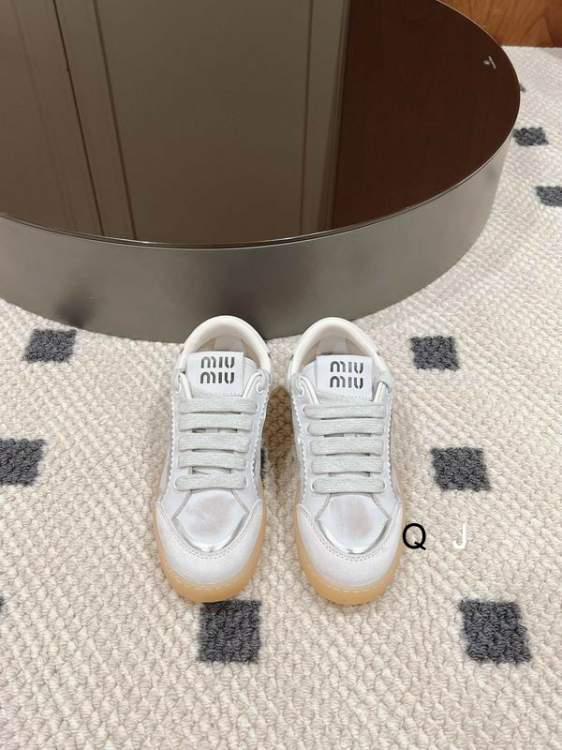 Picture of Miumiu Shoes _SKUMiuMiusz35-40XJ070317892